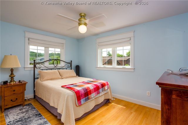 286 Sunnybrook Drive, Hurricane, WV 25526