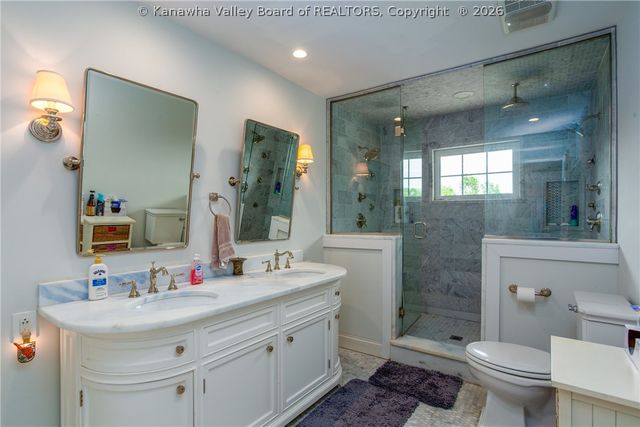 286 Sunnybrook Drive, Hurricane, WV 25526