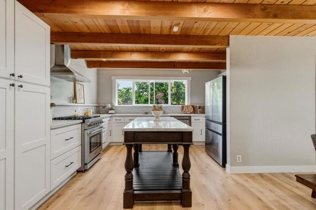 50 Florence Court, Hollister, CA 95023