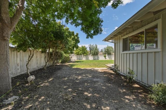50 Florence Court, Hollister, CA 95023
