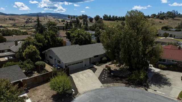 50 Florence Court, Hollister, CA 95023