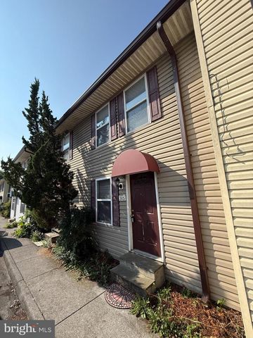 305 AVON CT, Winchester, VA 22601