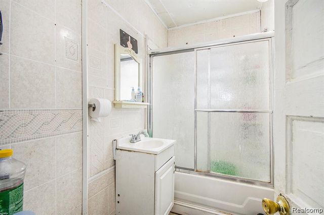 3017 Jacob Street, Hamtramck, MI 48212