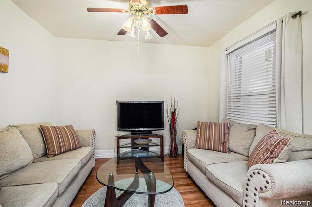 3017 Jacob Street, Hamtramck, MI 48212