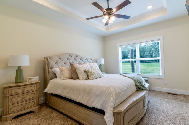2094 Beverly Ct, Springfield, TN 37172