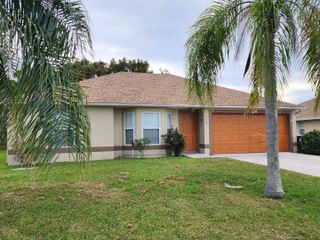 326 SW Ray Avenue, Port St. Lucie, Port St Lucie, FL 34983