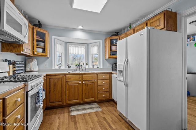 289 Croaker Street, Davis, NC 28524