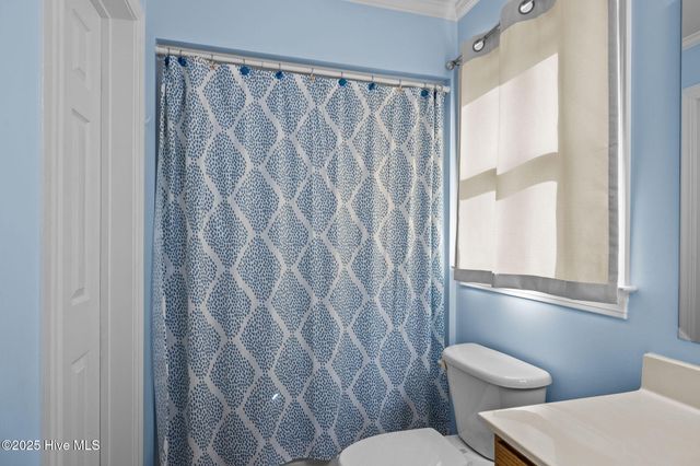 289 Croaker Street, Davis, NC 28524