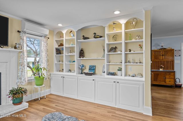 289 Croaker Street, Davis, NC 28524