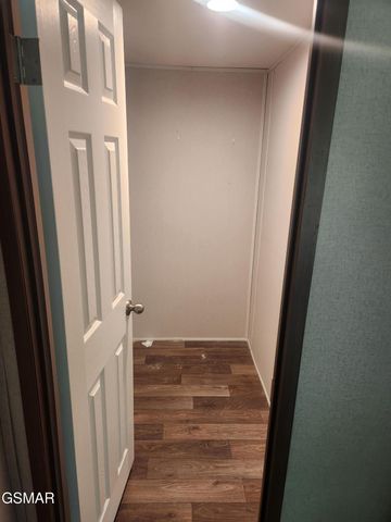 4111 Willow Court, Kodak, TN 37764