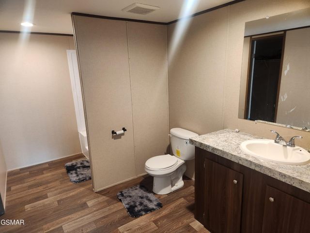4111 Willow Court, Kodak, TN 37764