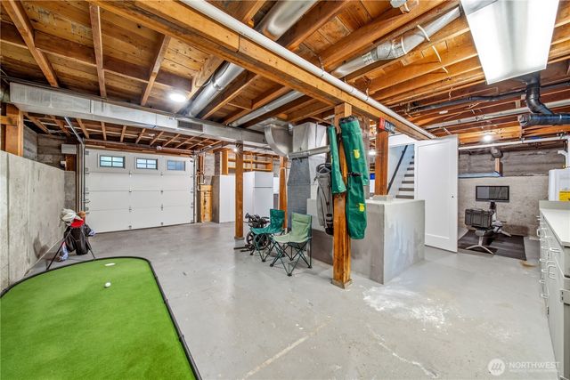 11239 35th Avenue SW, Seattle, WA 98146