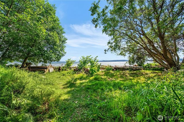11239 35th Avenue SW, Seattle, WA 98146