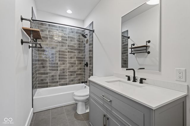 1226 N Beville Avenue, Indianapolis, IN 46201