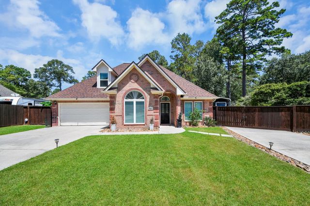 910 Apollo Street, New Caney, TX 77357