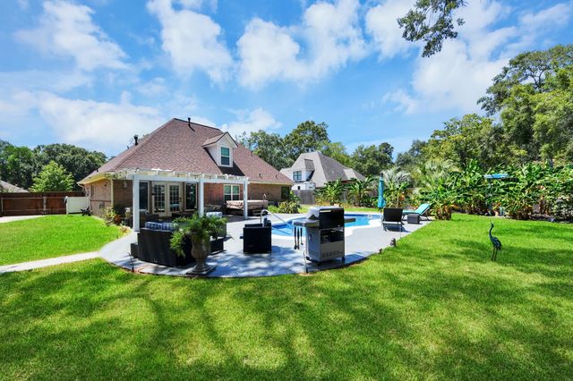 910 Apollo Street, New Caney, TX 77357