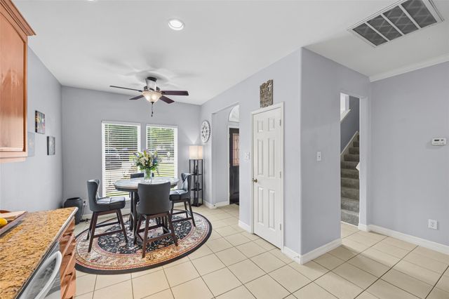 910 Apollo Street, New Caney, TX 77357