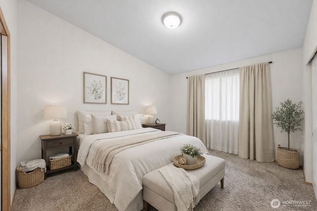 12801 Ridge Circle E, Bonney Lake, WA 98391