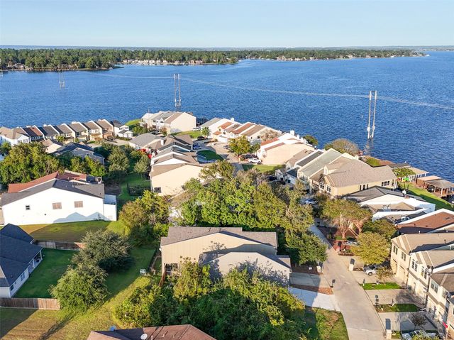 260 Capetown, Conroe, TX 77356