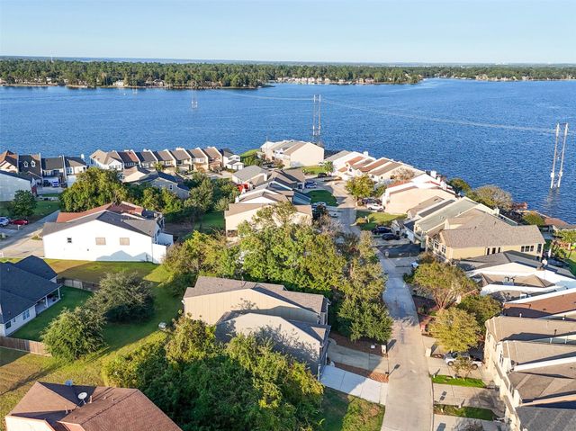 260 Capetown, Conroe, TX 77356
