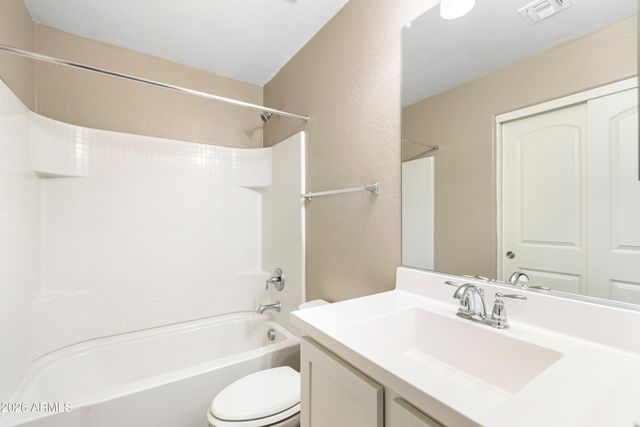 240 W JUNIPER Avenue 1121, Gilbert, AZ 85233