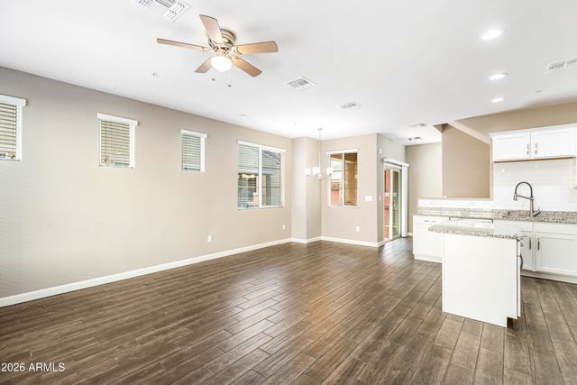 240 W JUNIPER Avenue 1121, Gilbert, AZ 85233