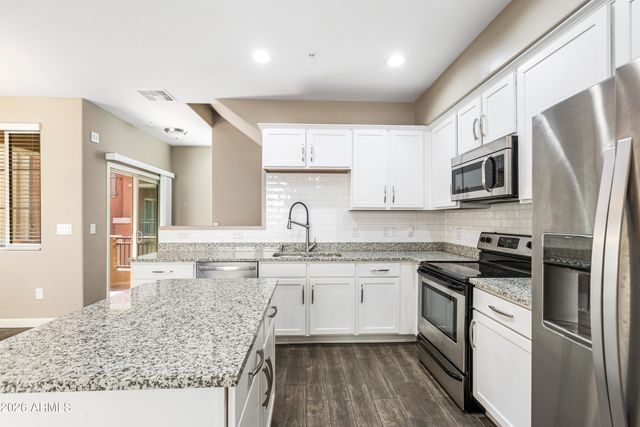 240 W JUNIPER Avenue 1121, Gilbert, AZ 85233