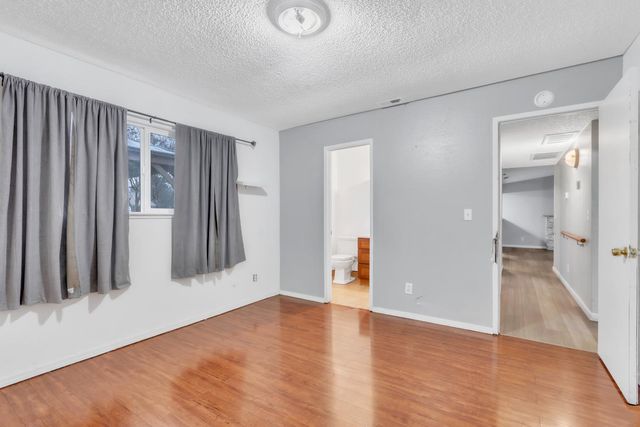 718 Castle Oaks Dr, Stockton, CA 95210