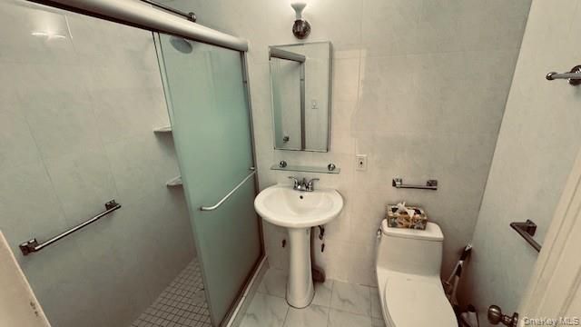 143-43 41st Avenue 5C, Flushing, NY 11355