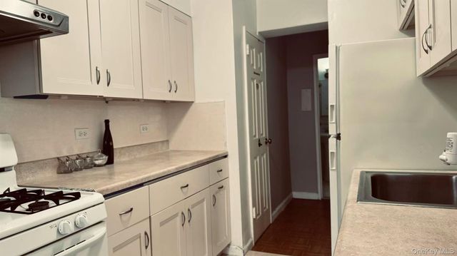 143-43 41st Avenue 5C, Flushing, NY 11355