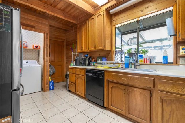 9101 La Paz, Atascadero, CA 93422