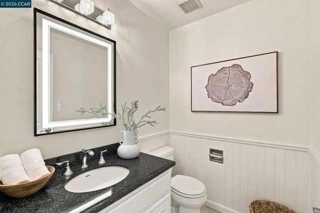 430 Woodbine Ln, Danville, CA 94526