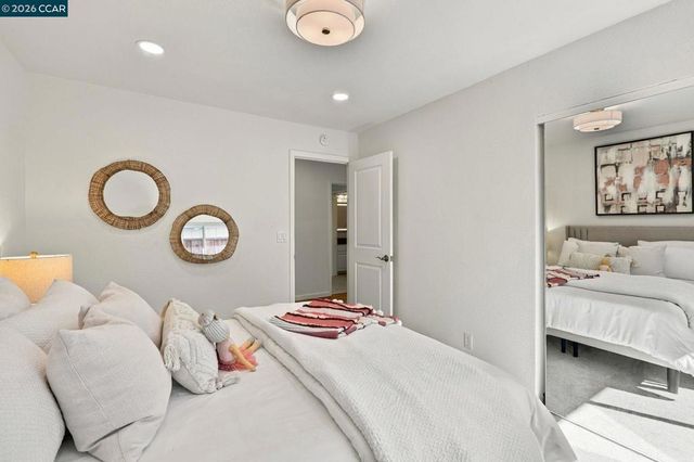 430 Woodbine Ln, Danville, CA 94526