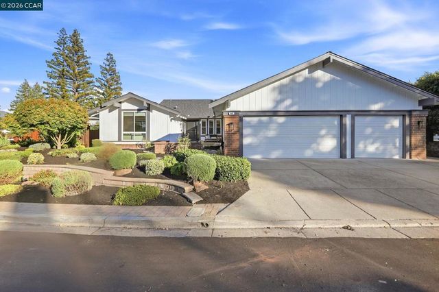 430 Woodbine Ln, Danville, CA 94526