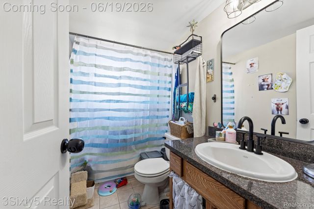 1754 Fort Street, Trenton, MI 48183
