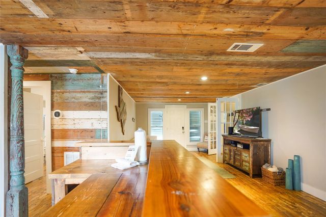 4003 Panola Drive, Galveston, TX 77554