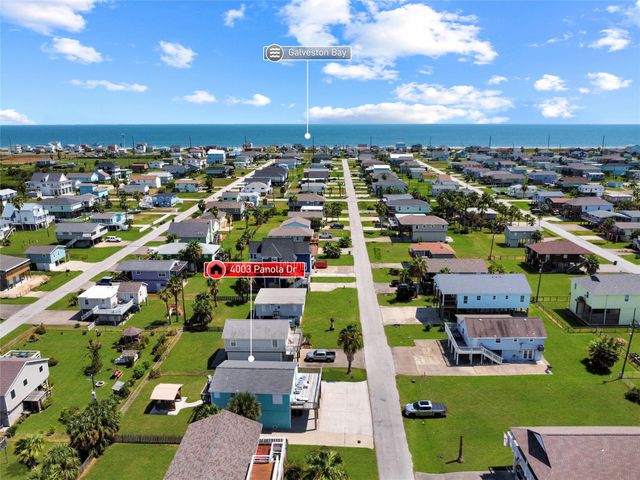 4003 Panola Drive, Galveston, TX 77554