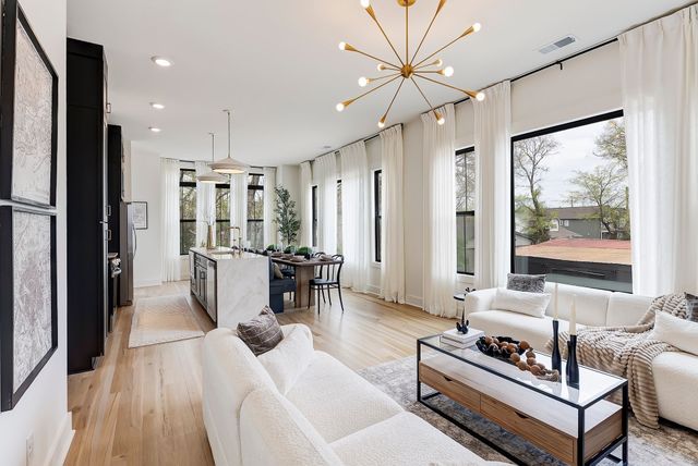 2206 Clarksville Pike, Nashville, TN 37208