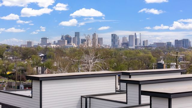 2206 Clarksville Pike, Nashville, TN 37208