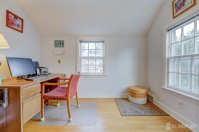 240 New York Avenue, New Brunswick, NJ 08901