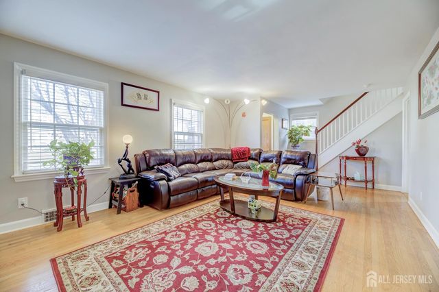 240 New York Avenue, New Brunswick, NJ 08901