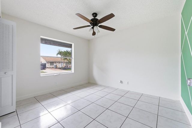 6130 Bluegrass Circle, Greenacres, FL 33463