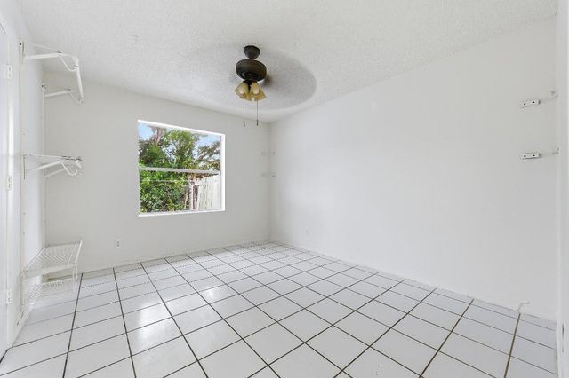 6130 Bluegrass Circle, Greenacres, FL 33463