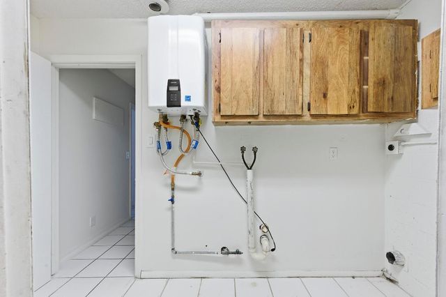 6130 Bluegrass Circle, Greenacres, FL 33463