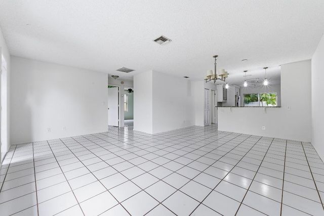 6130 Bluegrass Circle, Greenacres, FL 33463