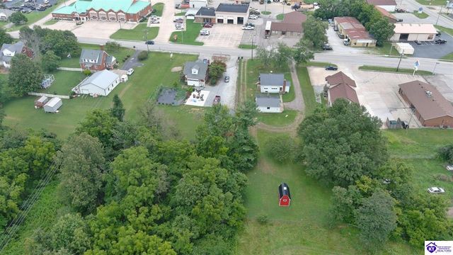 619 S Wilson Rd, Radcliff, KY 40160