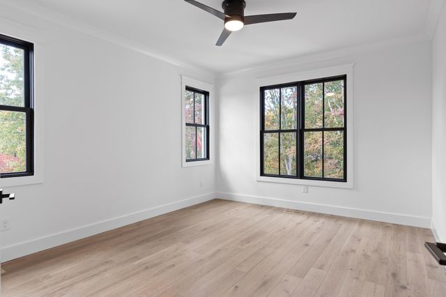 6517 Shelter Cove Drive 1, Hixson, TN 37343