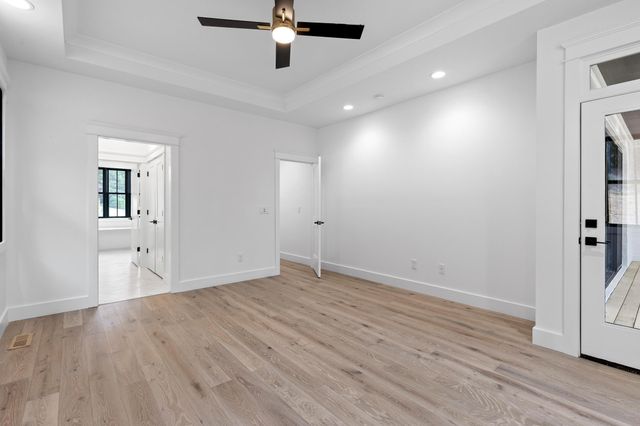 6517 Shelter Cove Drive 1, Hixson, TN 37343