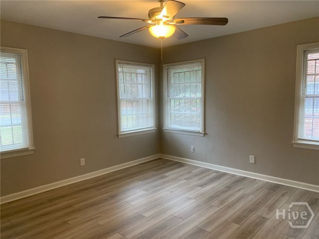 5 Berkley Place, Savannah, GA 31405