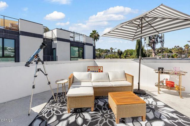 1847 Silent Era Drive, Los Angeles, CA 90026